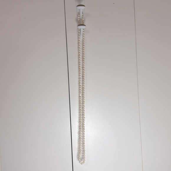 Fresh water pearl necklace/strand - Picture 1 of 6